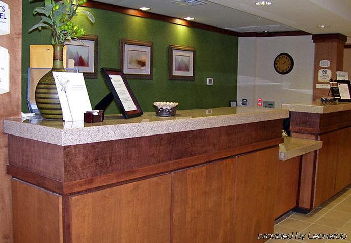 Отель Fairfield By Marriott Растон Экстерьер фото
