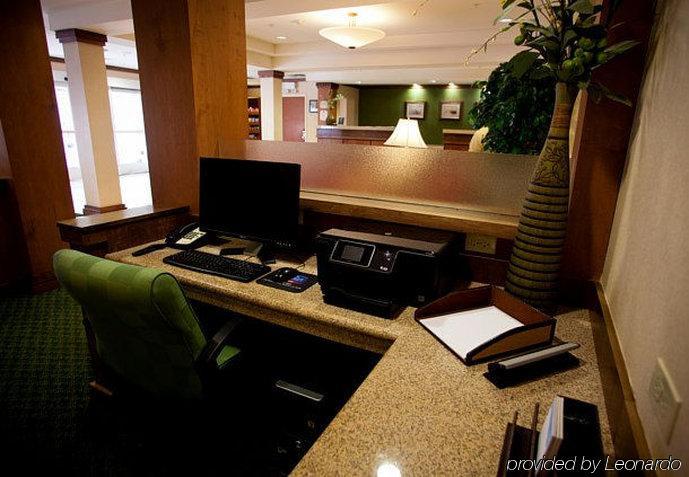 Отель Fairfield By Marriott Растон Экстерьер фото
